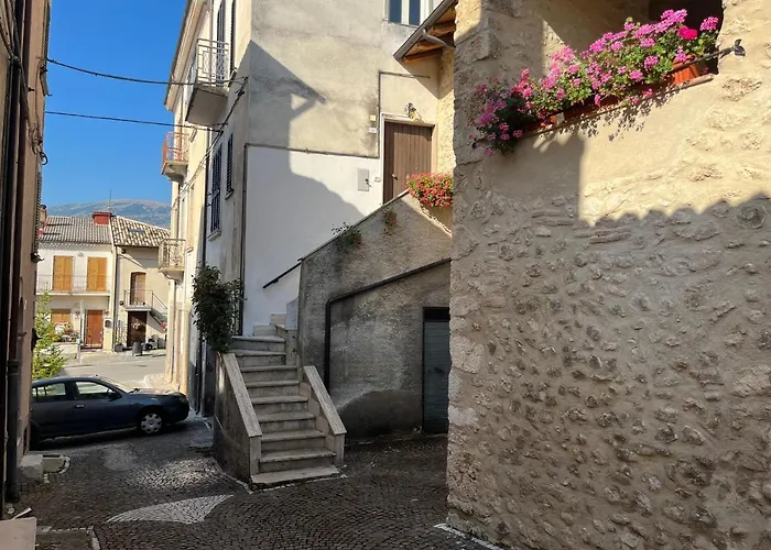 Le Scalette * Castelvecchio Subequo